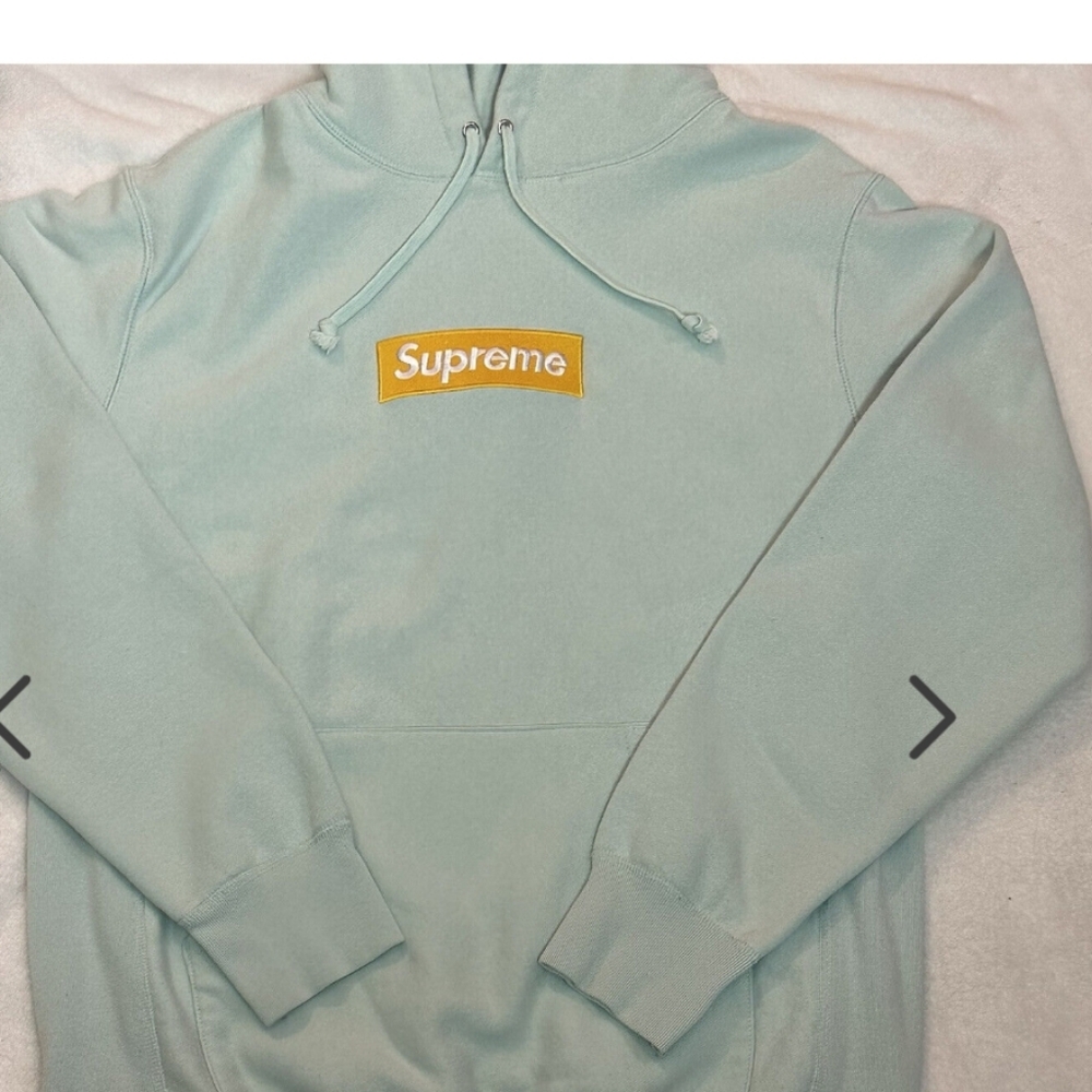 Icey blue authentic supreme hoodie size large